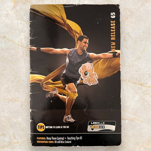 Les Mills BODYATTACK 65 CD, DVD, & Choreography Booklet - Picture 2 of 3